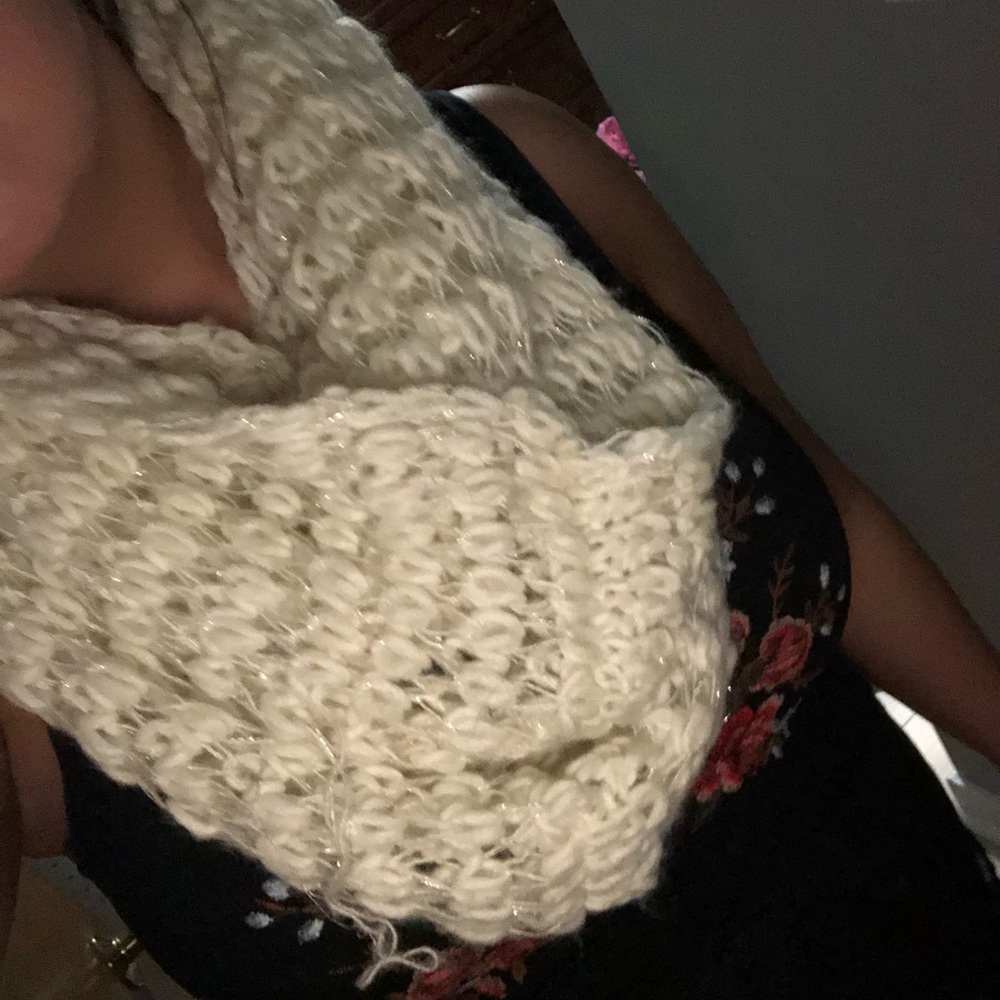 Knitted infinity scarf